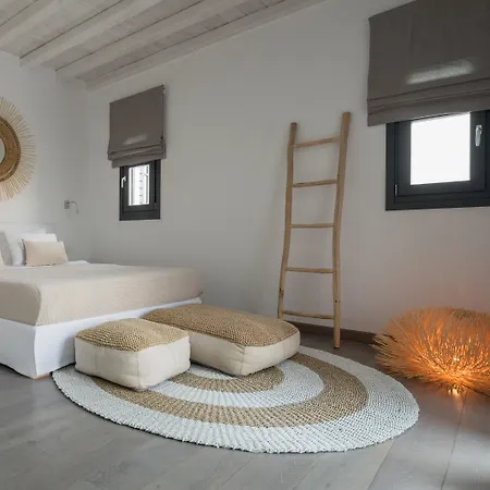 Myconian Platinum Superior & Junior וילה