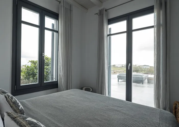 Myconian Platinum Superior & Junior Villas Kalafatis