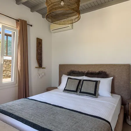 Myconian Platinum Villa