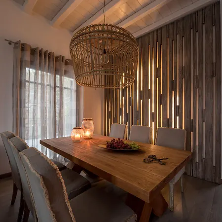 Myconian Platinum Villa *