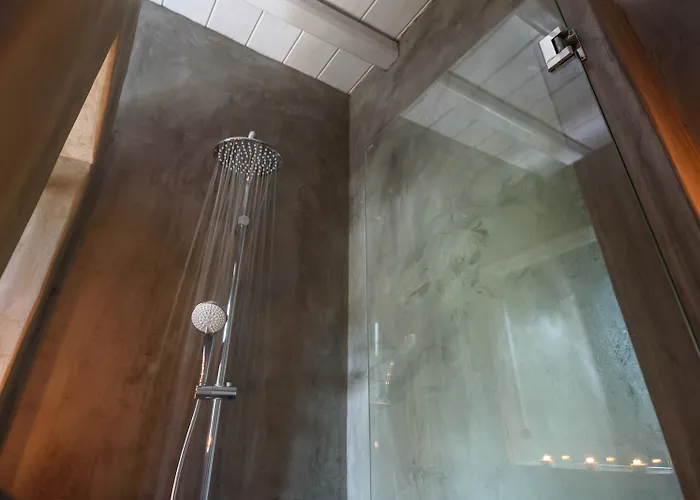 فيلة Myconian Platinum Superior & Junior كالافاتيس