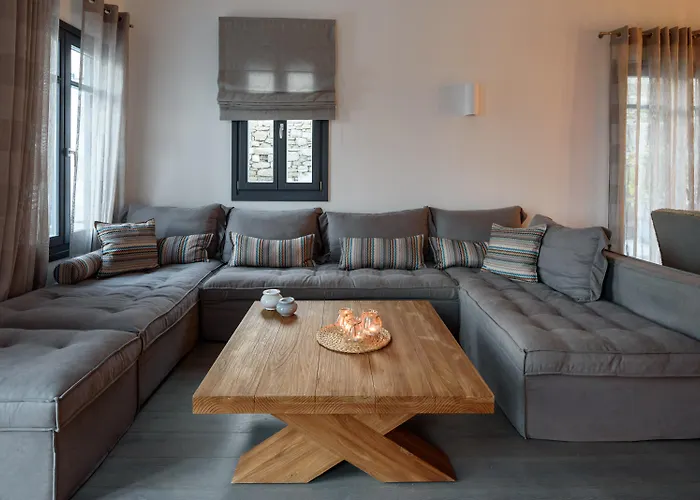 Vila Myconian Platinum Superior & Junior