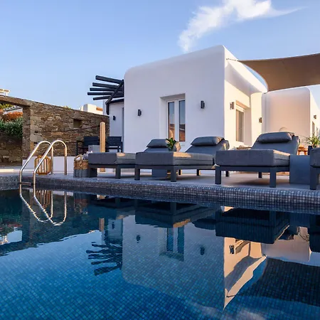 Myconian Platinum Superior & Junior Villa